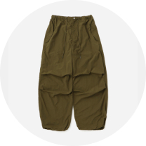 カーゴパンツ