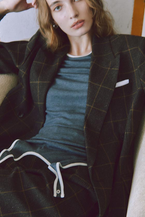 2025Autumn Collection | ADAM ET ROPÉ アダム エ ロペ 公式サイト