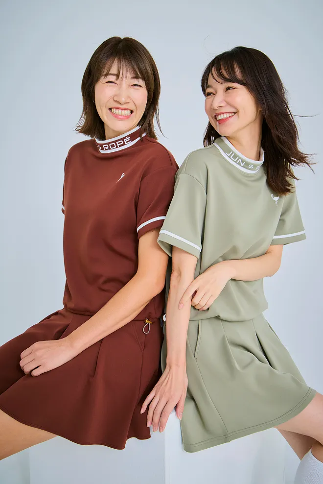 コーディネートルック1: エレガントなプルオーバーとスカートの組み合わせ