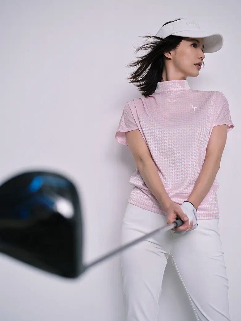 SUN VISOR、PULLOVER、PANTS着用イメージ その2