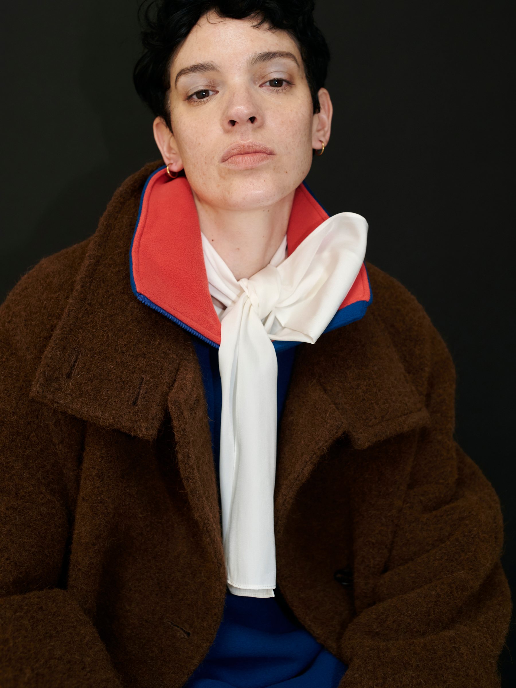 LOOK03
