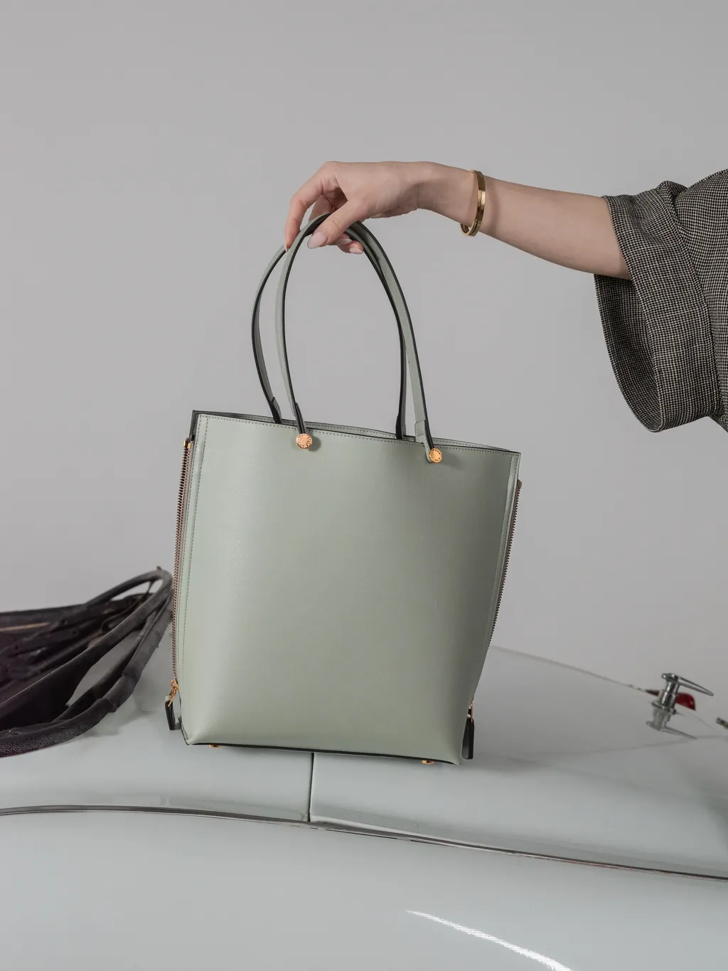 ROPÉ ÉPOR 2026SS Look 6 — Y BAG Short 2