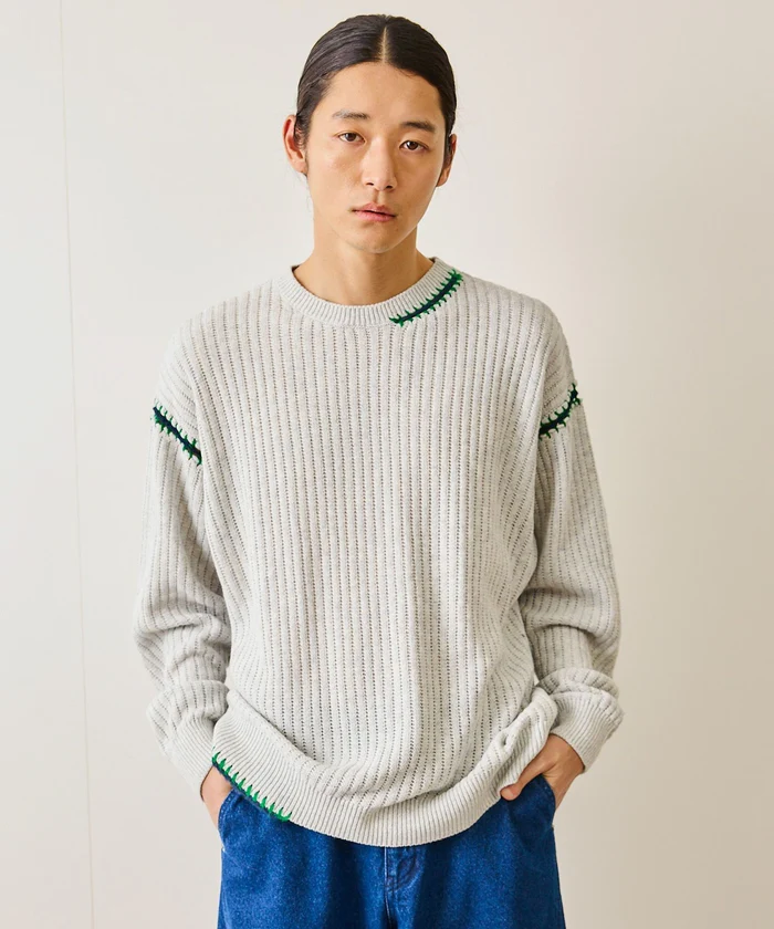 カラーステッチクルーニット