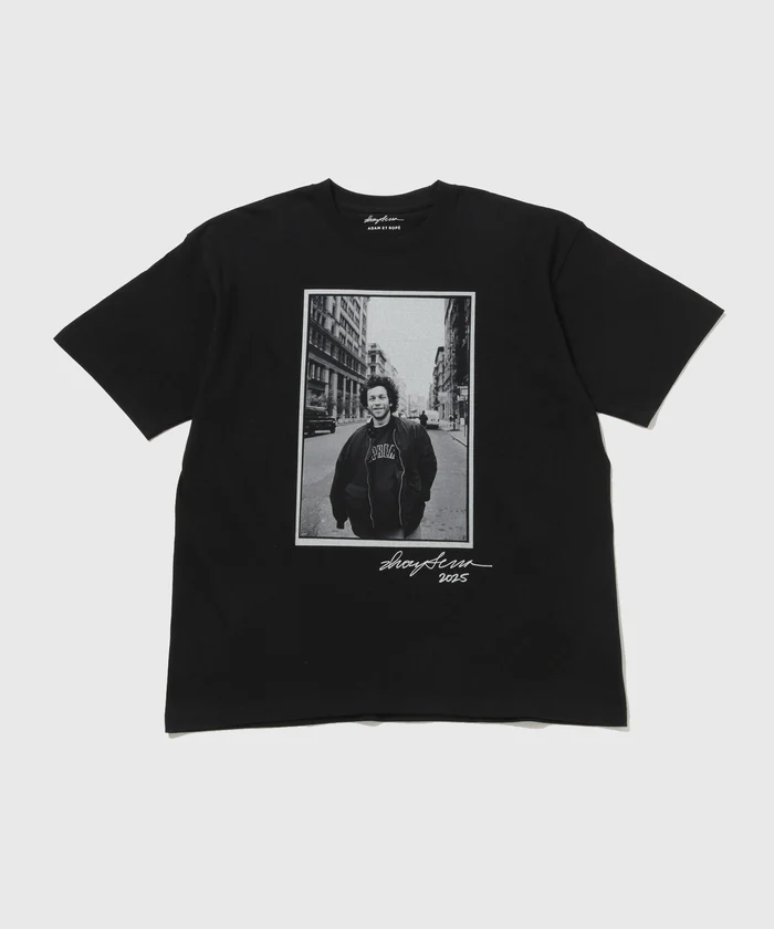 《別注》【Ivory Serra/アイボリー セラ】Tee - MARK GONZALES BROOME St.