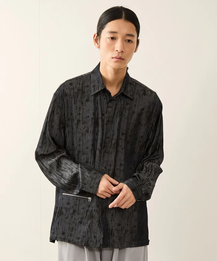 スプレーアートジップポケットシャツ