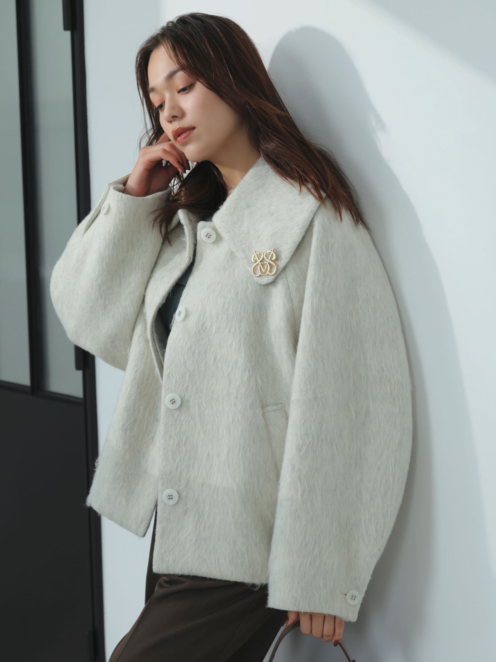 シャギービッグカラショートコート メイン画像