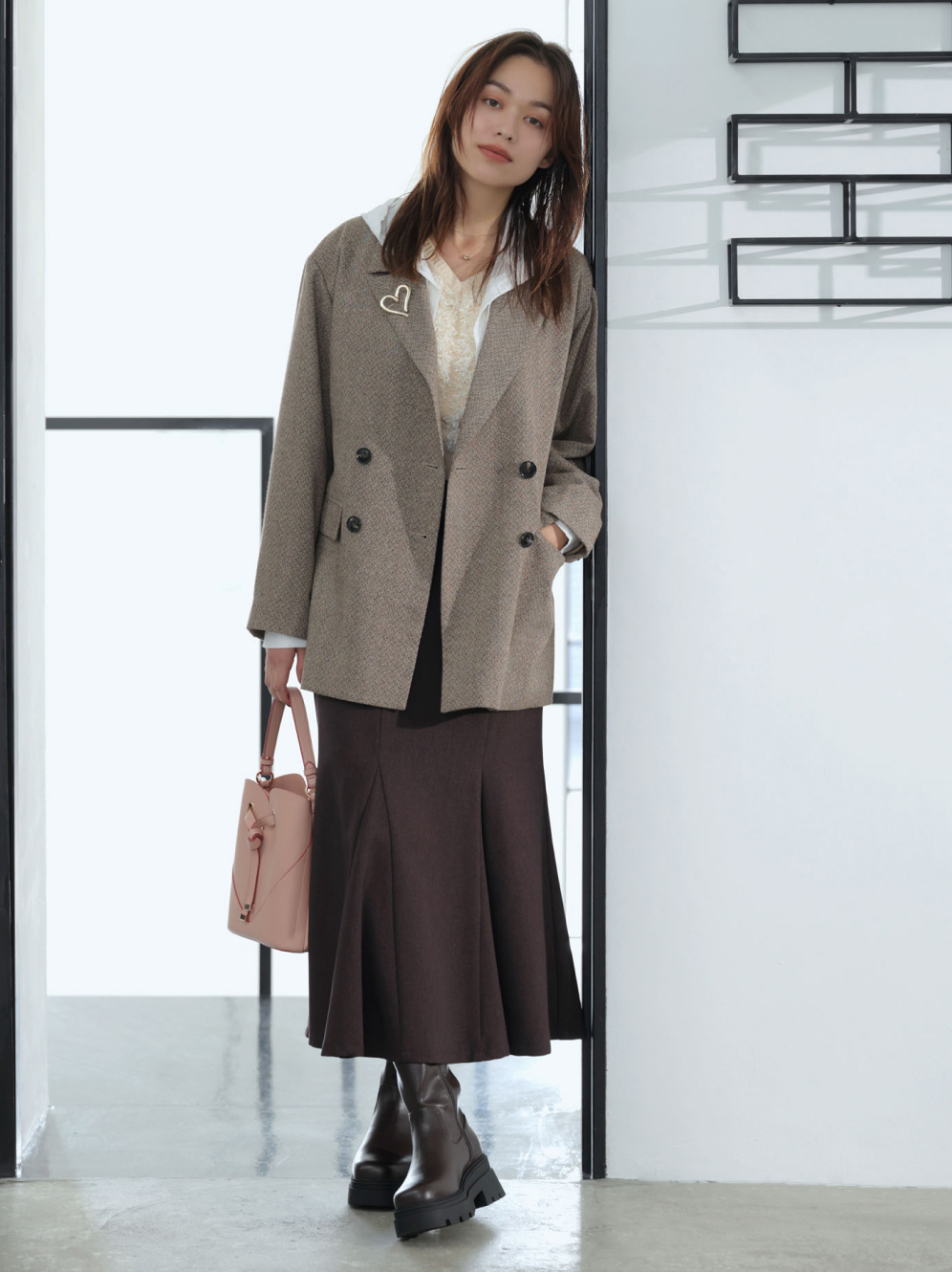 ヘリンボーンツィードベルテッドジャケット メイン画像